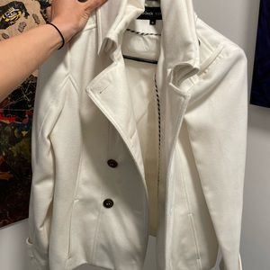 Black River White Coat